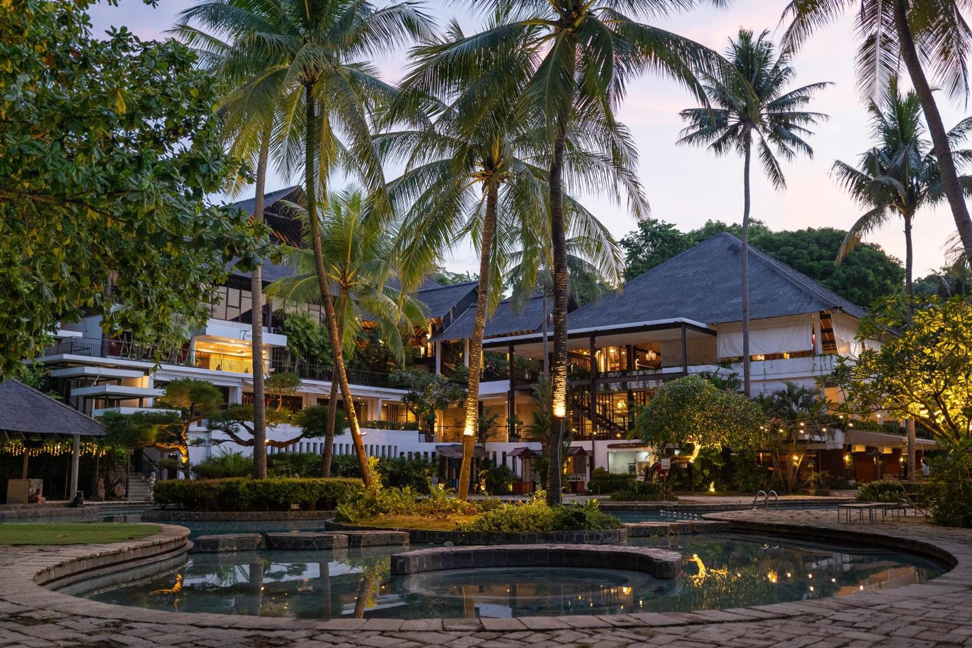 Turi Beach Resort Nongsa Extérieur photo